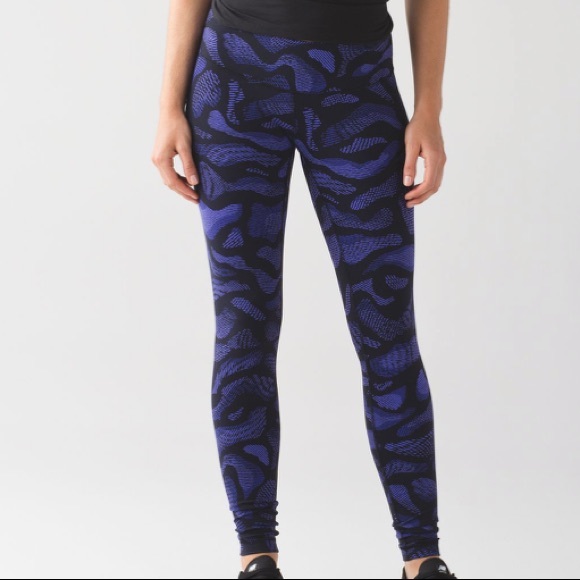 Lululemon wunder under III pants | Size 6 - Picture 1 of 9